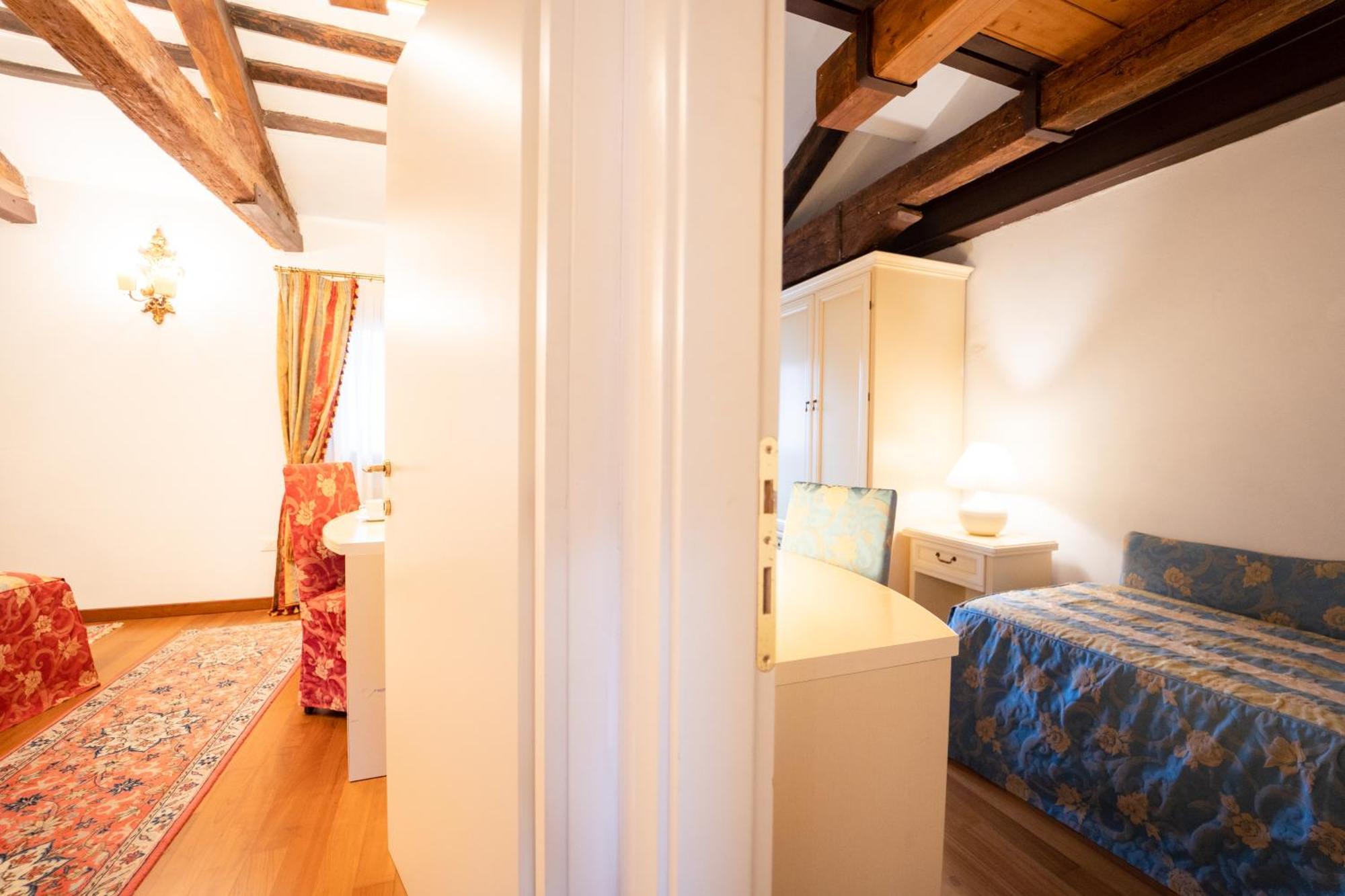 Furlani Apartments Венеция Экстерьер фото